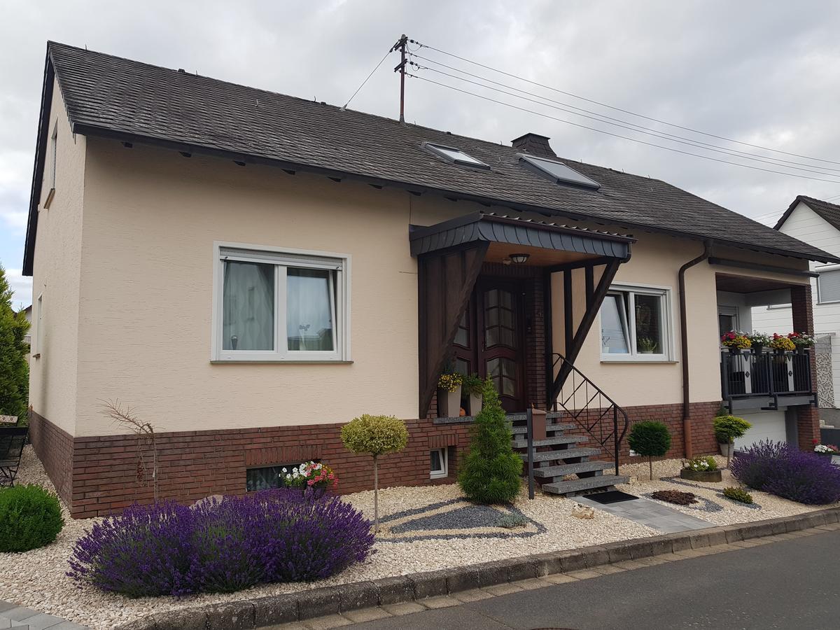 Ferienwohnung Hedi Mertloch Dış mekan fotoğraf